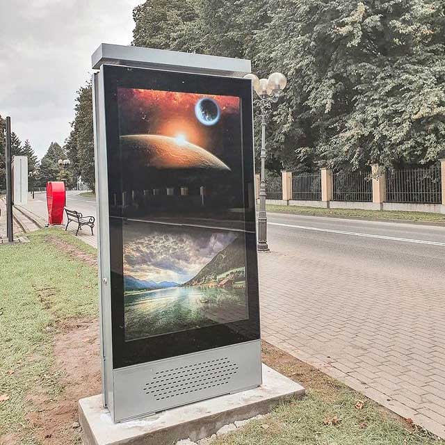 Publicidade em display LCD digital-citylight