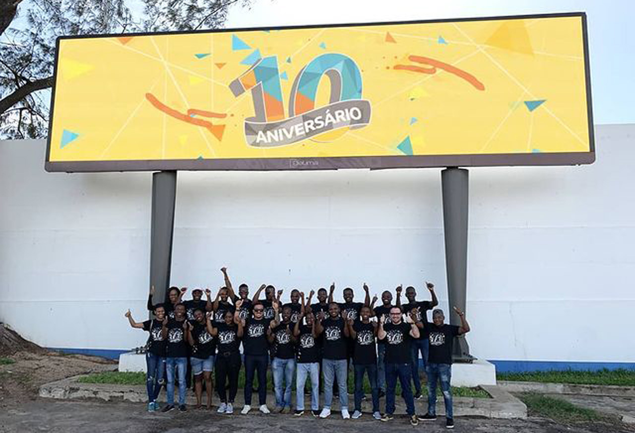 outdoor LED para exterior Africa.jpg